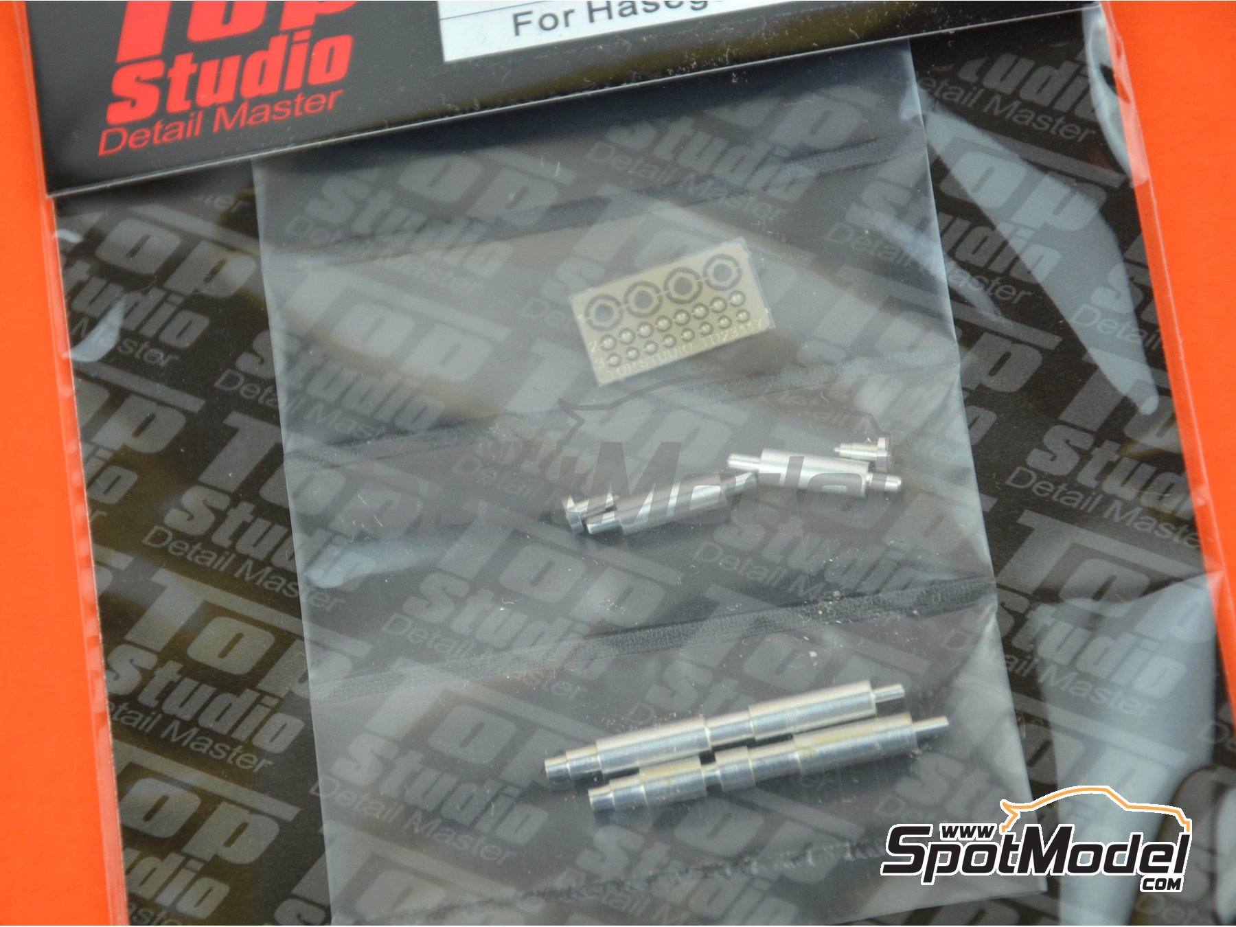 Image 3: Yamaha YZR500 OW98 -  1998 | Horquilla delantera en escala&nbsp;1/12 fabricado por Top Studio (ref.&nbsp;TD23117)