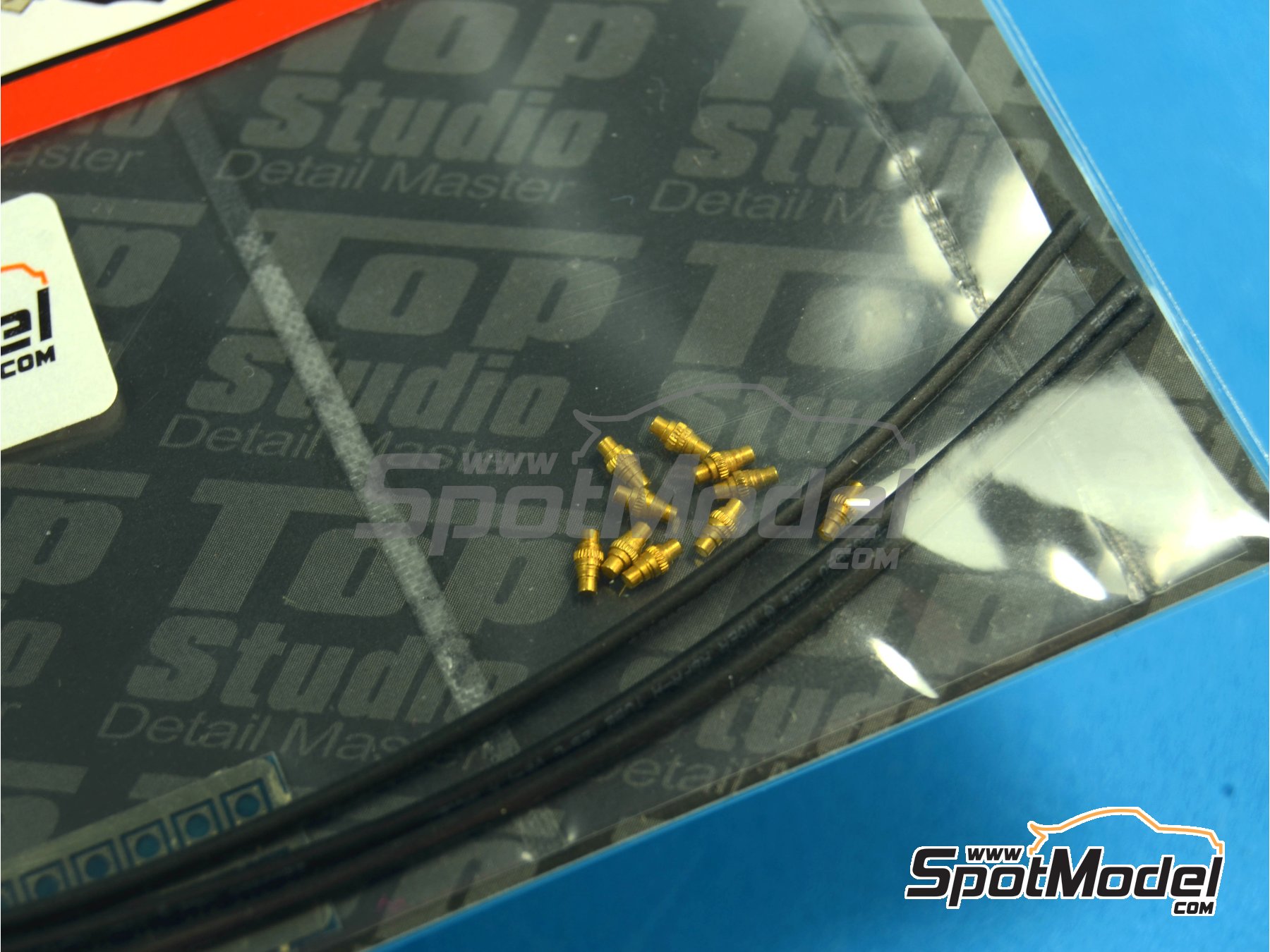 Image 4: Conectores el&eacute;ctricos | Detalle en escala&nbsp;1/20 fabricado por Top Studio (ref.&nbsp;TD23134)