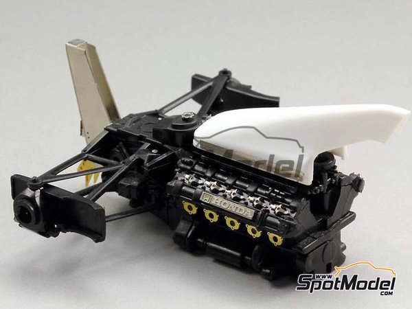 Image 4: McLaren Honda MP4/5B | Set de mejora y detallado en escala&nbsp;1/20 fabricado por Top Studio (ref.&nbsp;TD23140)