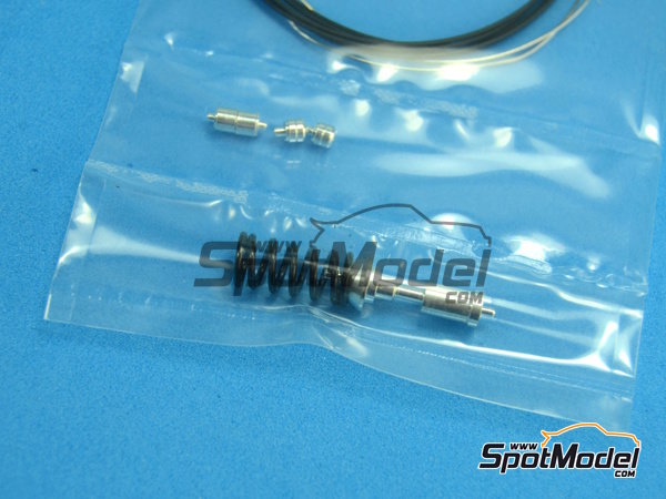 Image 17: Ducati 1199 Panigale S | Set de mejora y detallado en escala&nbsp;1/12 fabricado por Top Studio (ref.&nbsp;TD23141)