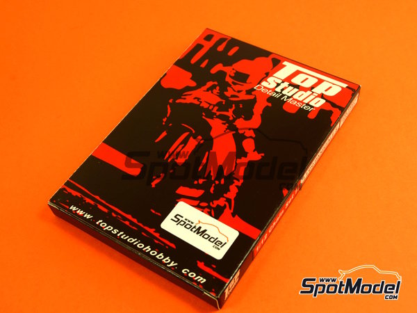 Image 4: Ducati 1199 Panigale S | Cadena en escala&nbsp;1/12 fabricado por Top Studio (ref.&nbsp;TD23142)