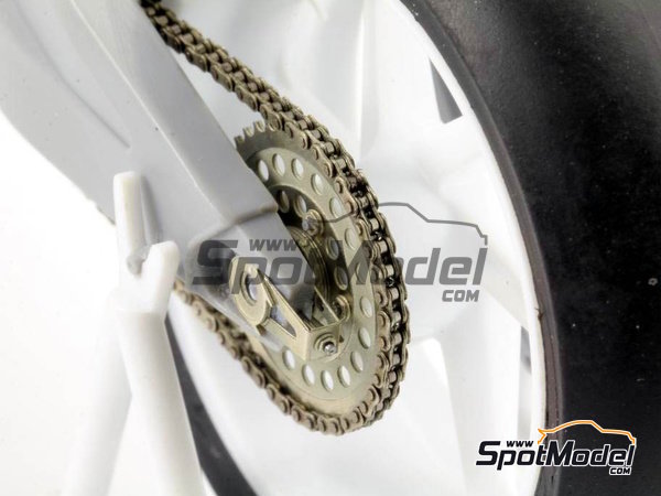 Image 2: Honda NSR500 - Campeonato del Mundo de Motociclismo 1989 | Cadena en escala&nbsp;1/12 fabricado por Top Studio (ref.&nbsp;TD23143)