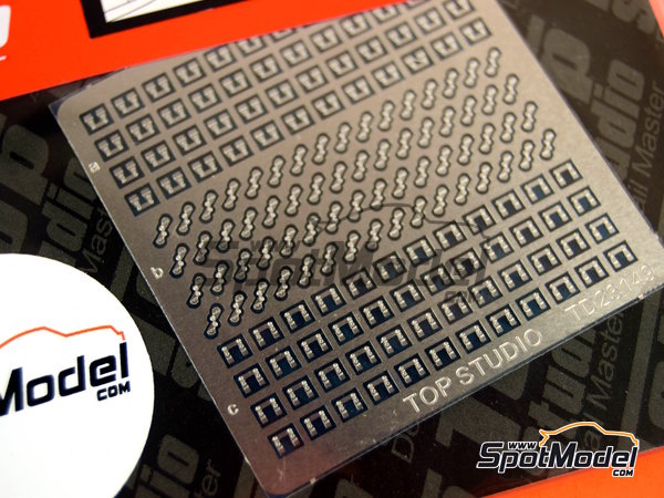 Image 3: Sujeciones para tubos de escape | Detalle en escala&nbsp;1/20 fabricado por Top Studio (ref.&nbsp;TD23149)