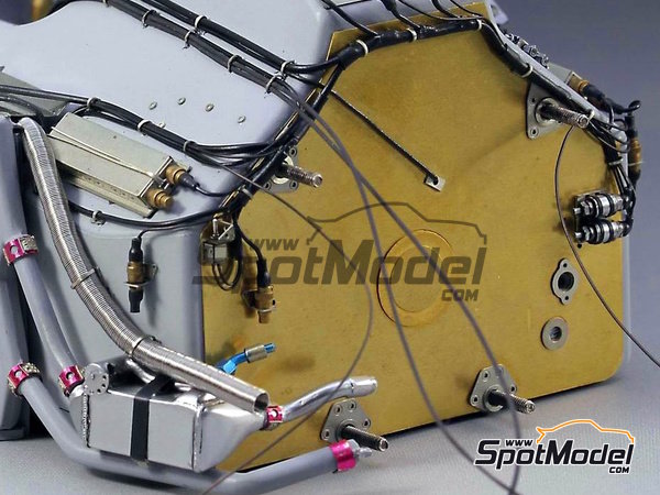 Image 1: McLaren Honda MP4/6 | Set de mejora y detallado en escala&nbsp;1/12 fabricado por Top Studio (ref.&nbsp;TD23161)