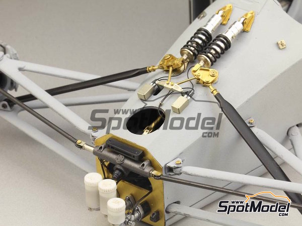 Image 5: McLaren Honda MP4/6 | Set de mejora y detallado en escala&nbsp;1/12 fabricado por Top Studio (ref.&nbsp;TD23164)