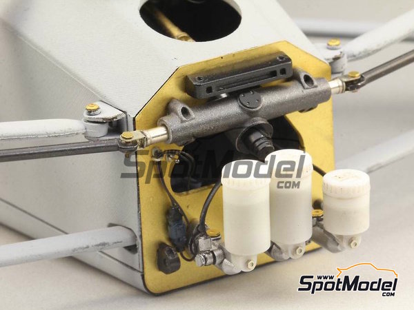 Image 7: McLaren Honda MP4/6 | Set de mejora y detallado en escala&nbsp;1/12 fabricado por Top Studio (ref.&nbsp;TD23164)