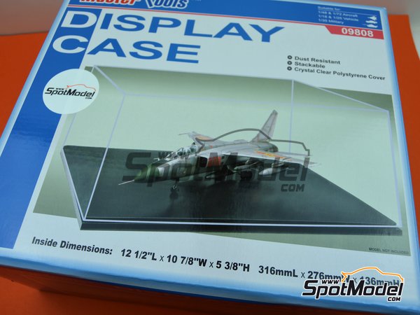 Trumpeter Models 09808 Display Case