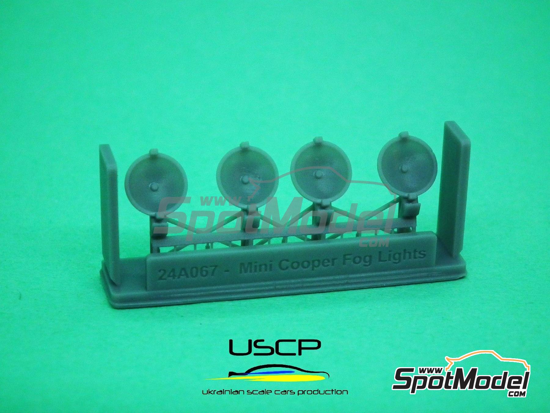 Image 4: Mini Cooper fog lights set | Lights in 1/24 scale manufactured by USCP (ref.&nbsp;24A067)