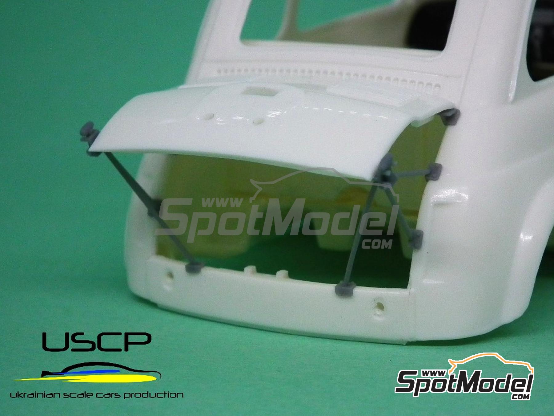 Image 2: Soportes de capó para Abarth 695 | Detalle en escala 1/24 fabricado por USCP (ref. 24A092)
