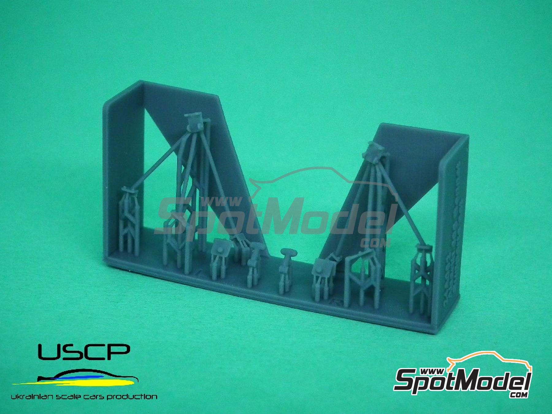 Image 4: Soportes de capó para Abarth 695 | Detalle en escala 1/24 fabricado por USCP (ref. 24A092)