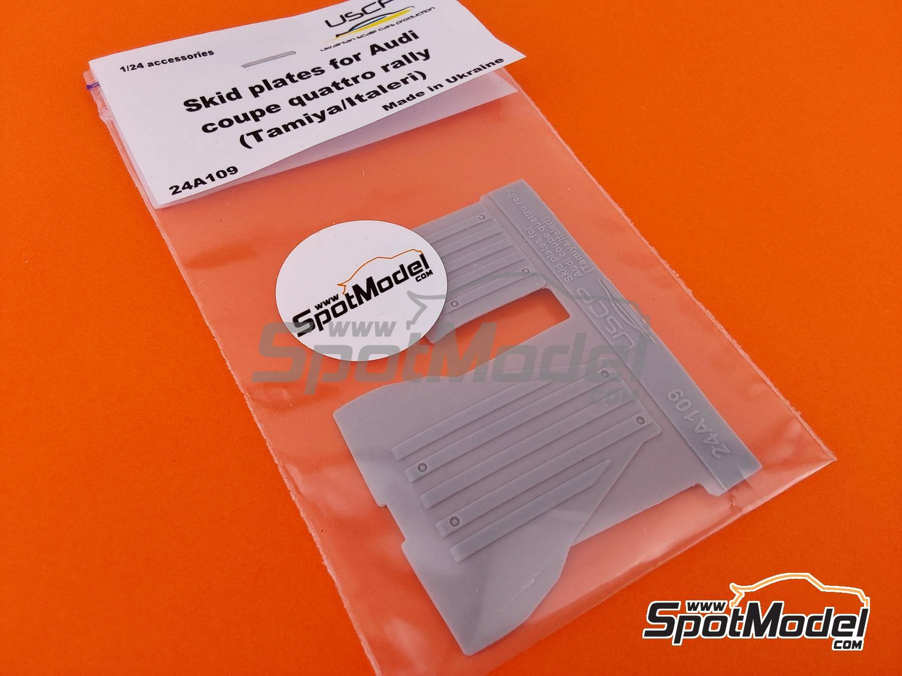 Image 4: Skid plates for Audi Quattro rally | Detail in 1/24 scale manufactured by USCP (ref.&nbsp;24A109)