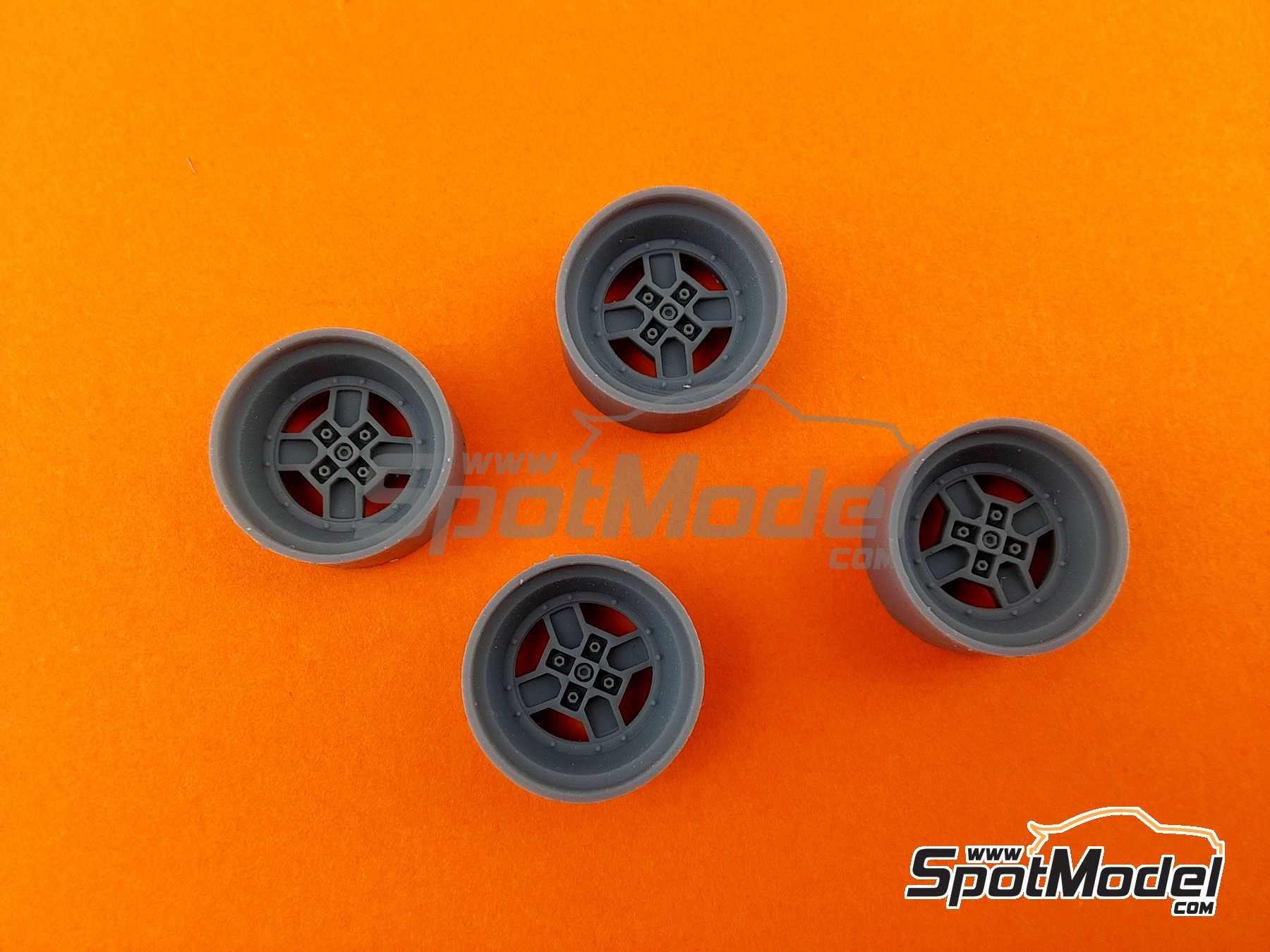 Image 8: Abarth 131 Rally 14 inch | Rims and tyres set in 1/24 scale manufactured by USCP (ref. 24P001)