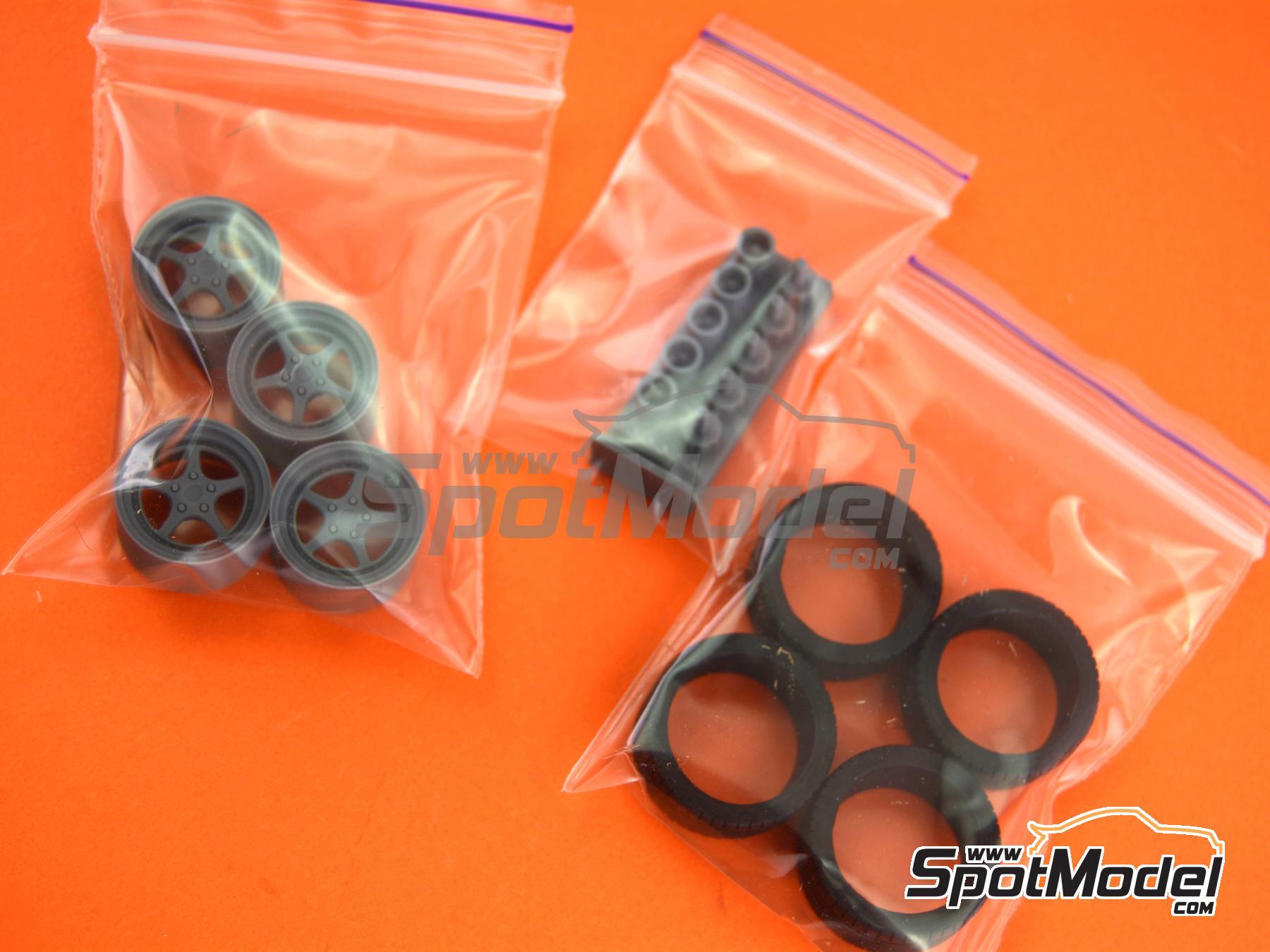 Image 6: OZ Mito 17 inch | Rims and tyres set in 1/24 scale manufactured by USCP (ref. 24P035)