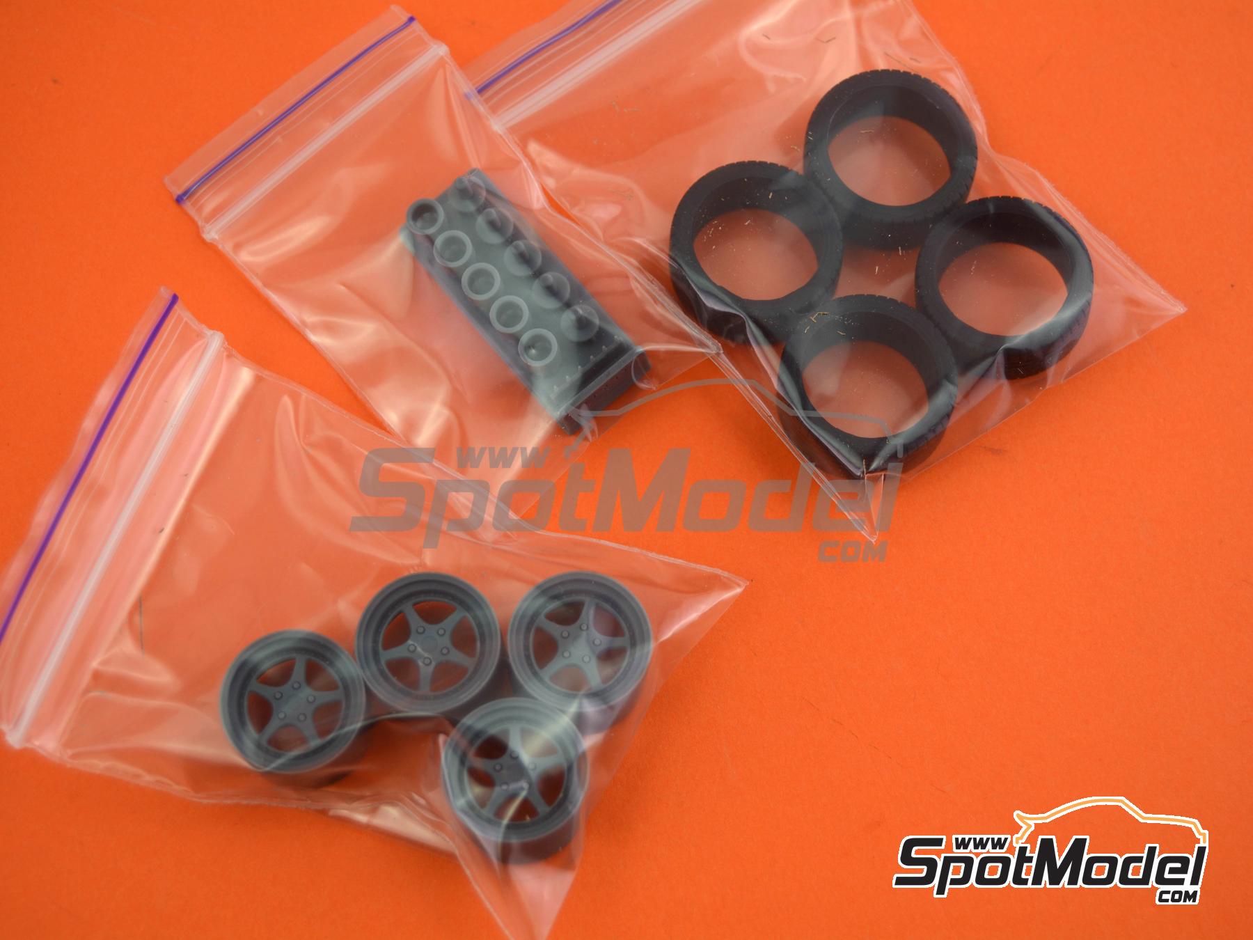 Image 8: OZ Mito 17 inch | Rims and tyres set in 1/24 scale manufactured by USCP (ref. 24P035)