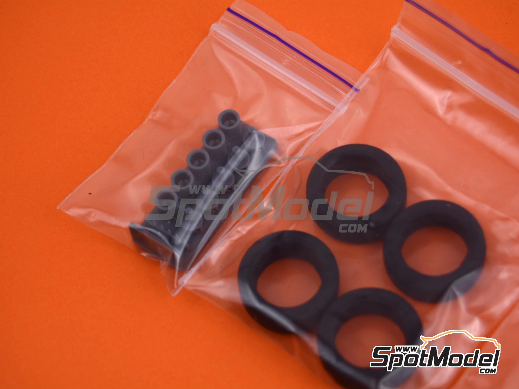 Image 6: Cromodora CD68 14 pulgadas | Set de llantas y neum&aacute;ticos en escala&nbsp;1/24 fabricado por USCP (ref.&nbsp;24P071)