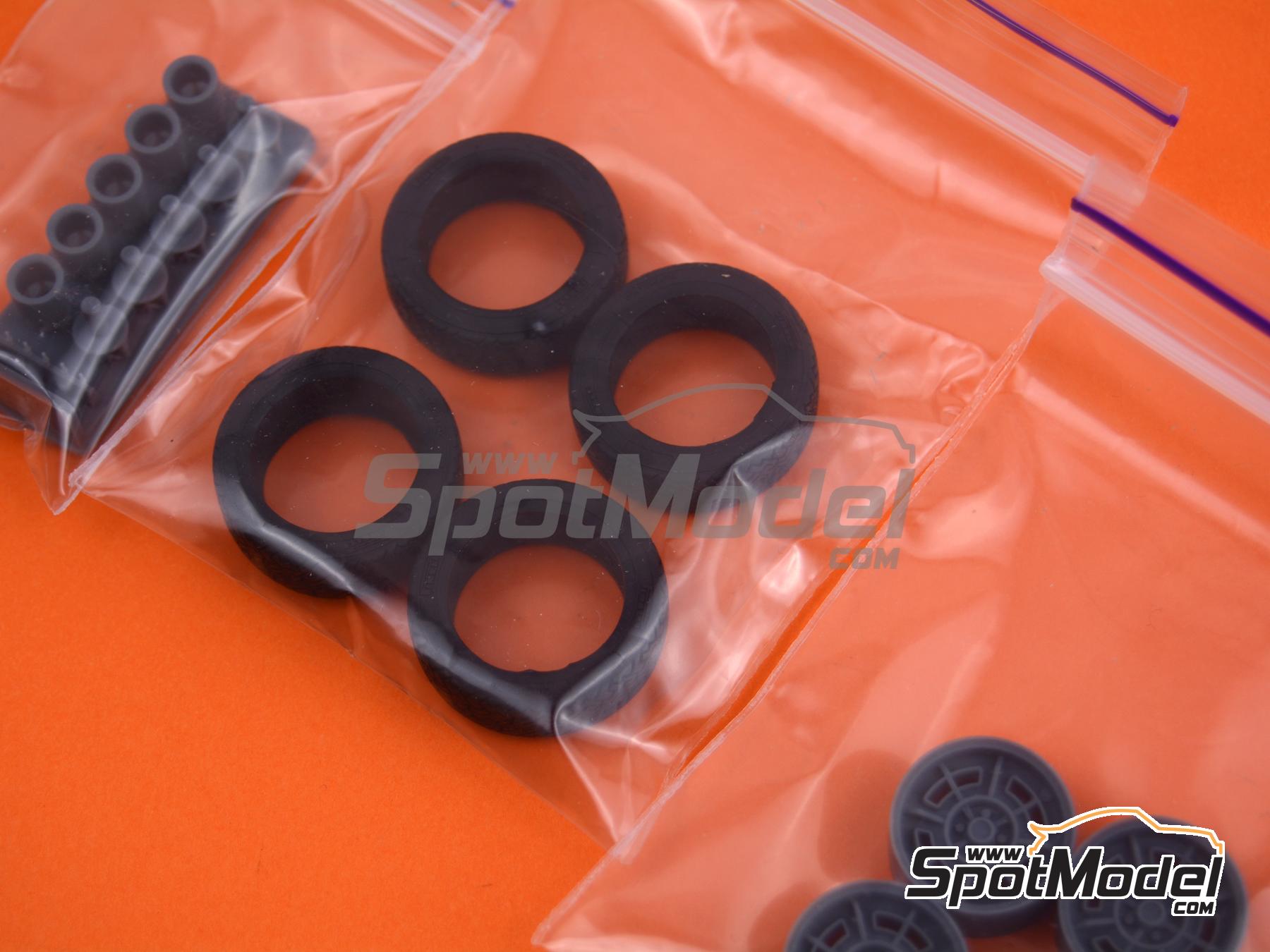 Image 7: Cromodora CD68 14 pulgadas | Set de llantas y neum&aacute;ticos en escala&nbsp;1/24 fabricado por USCP (ref.&nbsp;24P071)