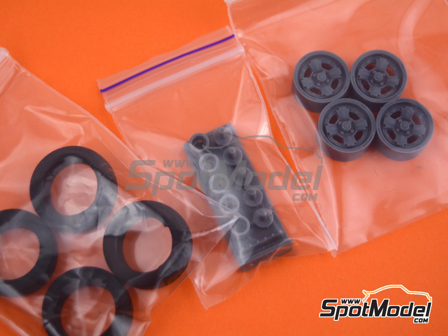 Image 4: Gotti 4 spokes 14 inches | Rims and tyres set in 1/24 scale manufactured by USCP (ref.&nbsp;24P083)