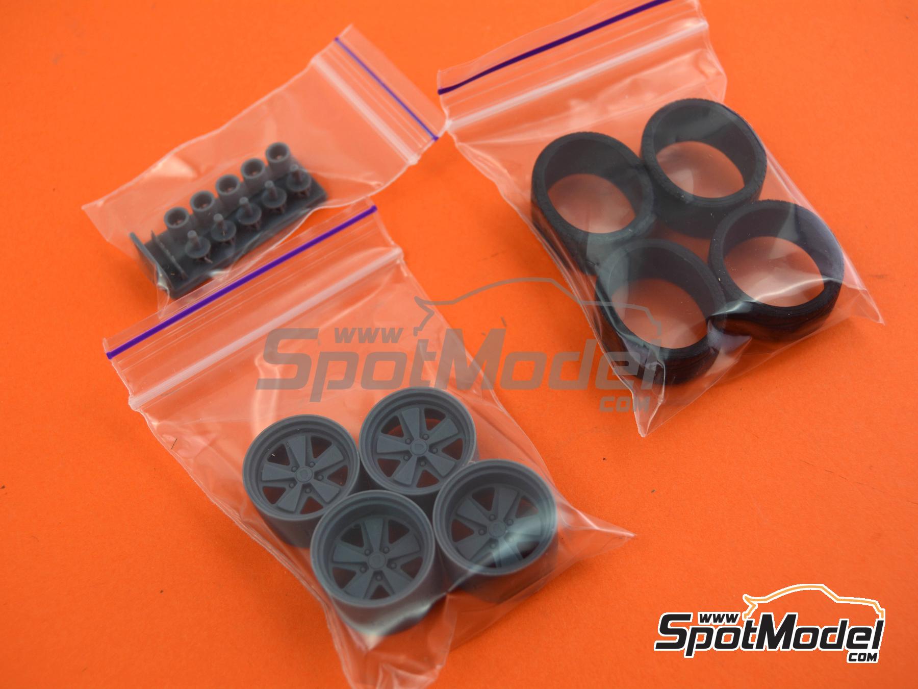 Image 5: RSR Porsche Custom 19 inch | Rims and tyres set in 1/24 scale manufactured by USCP (ref.&nbsp;24P112)