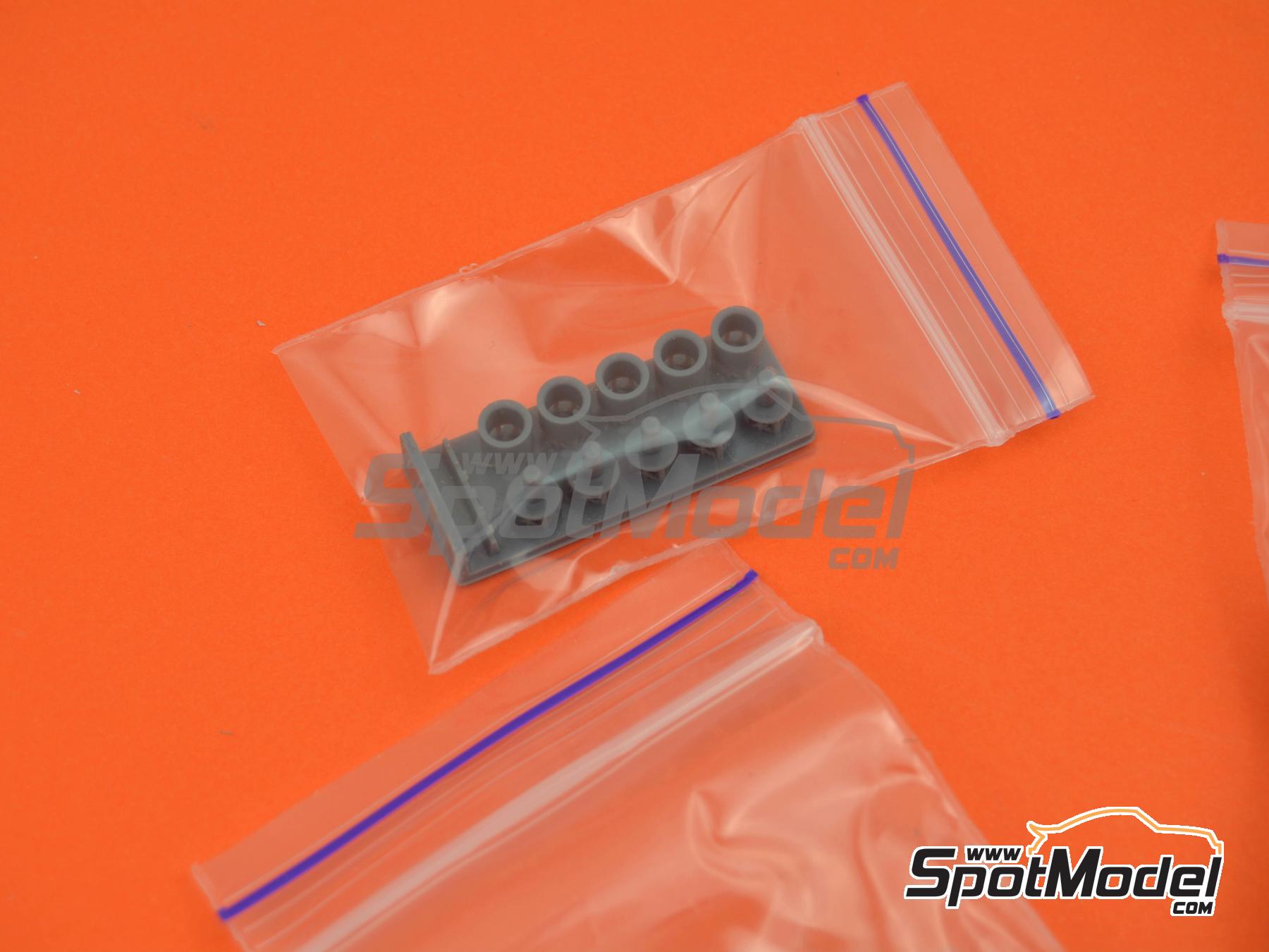 Image 8: Maxilite 16 inches | Rims and tyres set in 1/24 scale manufactured by USCP (ref.&nbsp;24P189)