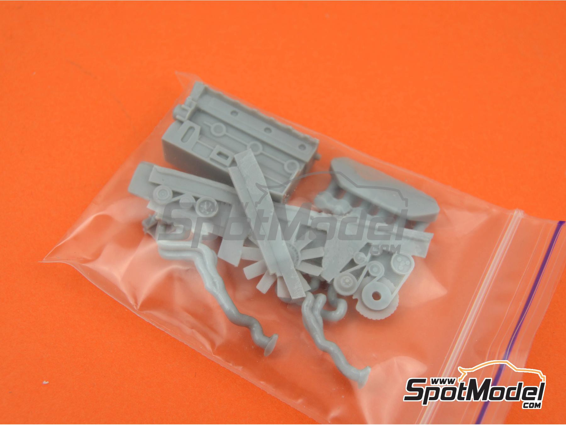 Image 17: BMW E36 S50B32 | Engine in 1/24 scale manufactured by USCP (ref.&nbsp;24T013)