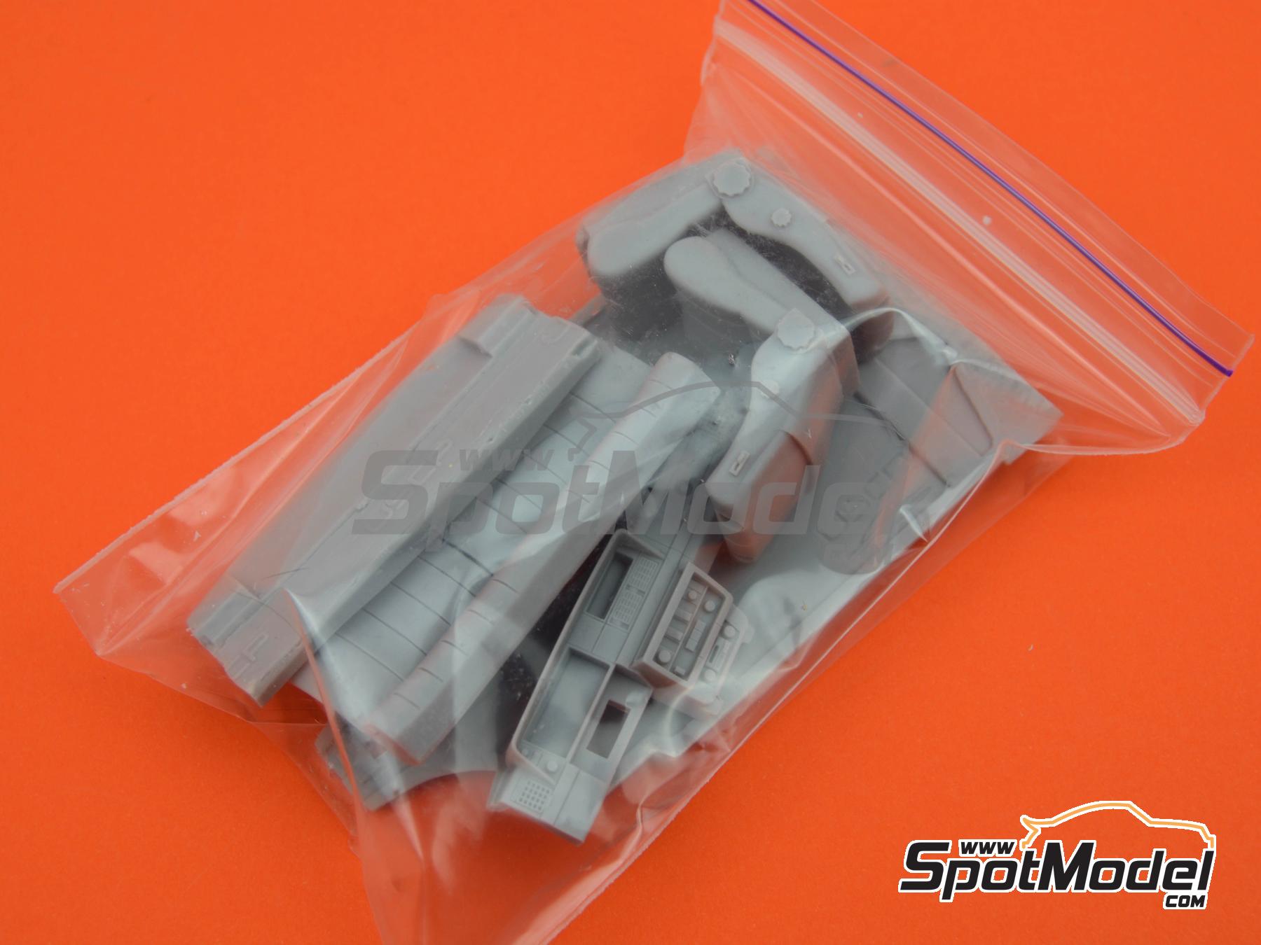 Image 10: Volvo 240 - Versi&oacute;n de calle | Transkit en escala&nbsp;1/24 fabricado por USCP (ref.&nbsp;24T041)