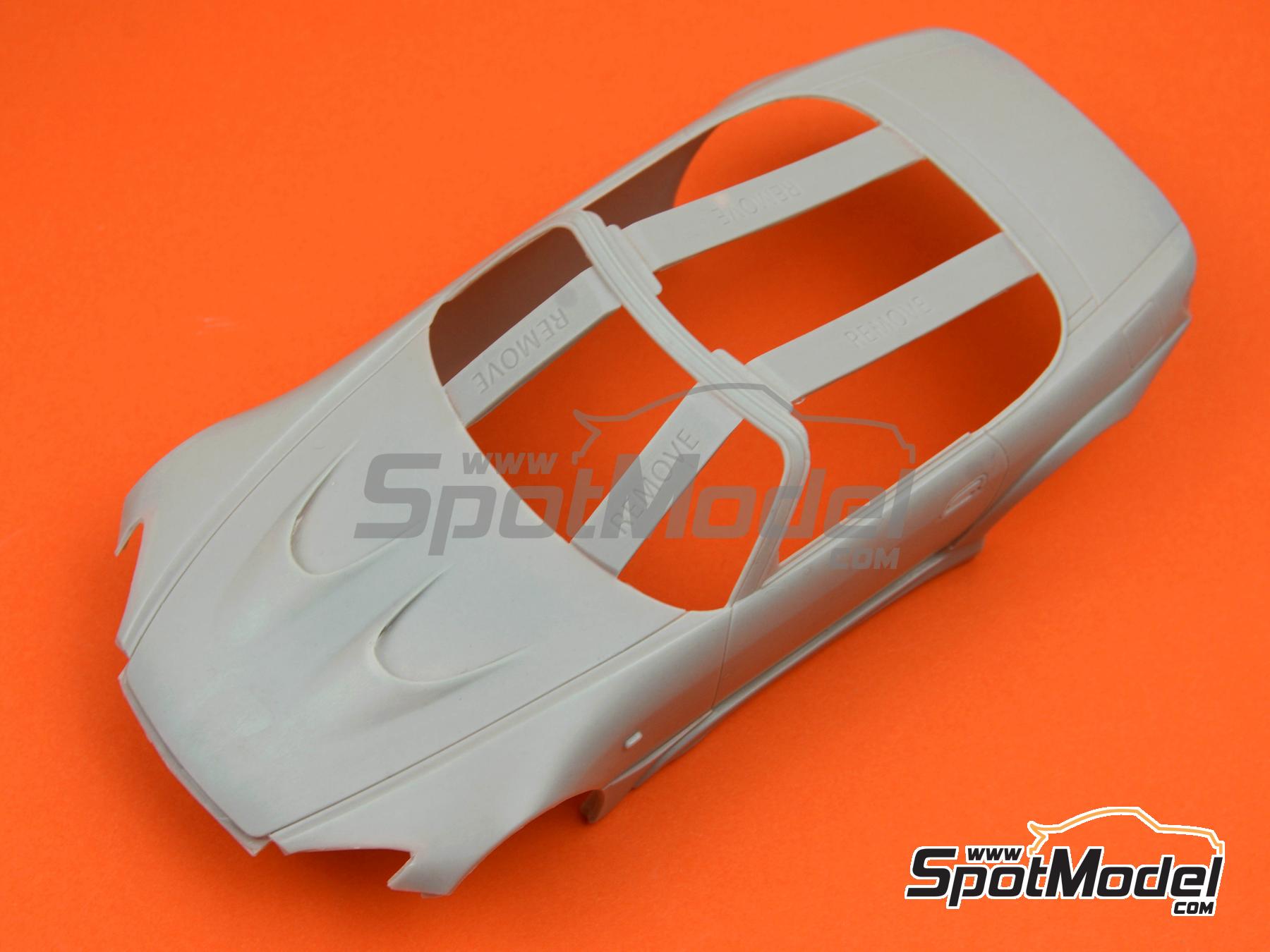 Image 25: Honda S2000 patrocinado por Fast & Furious | Transkit en escala&nbsp;1/24 fabricado por USCP (ref.&nbsp;24T043)