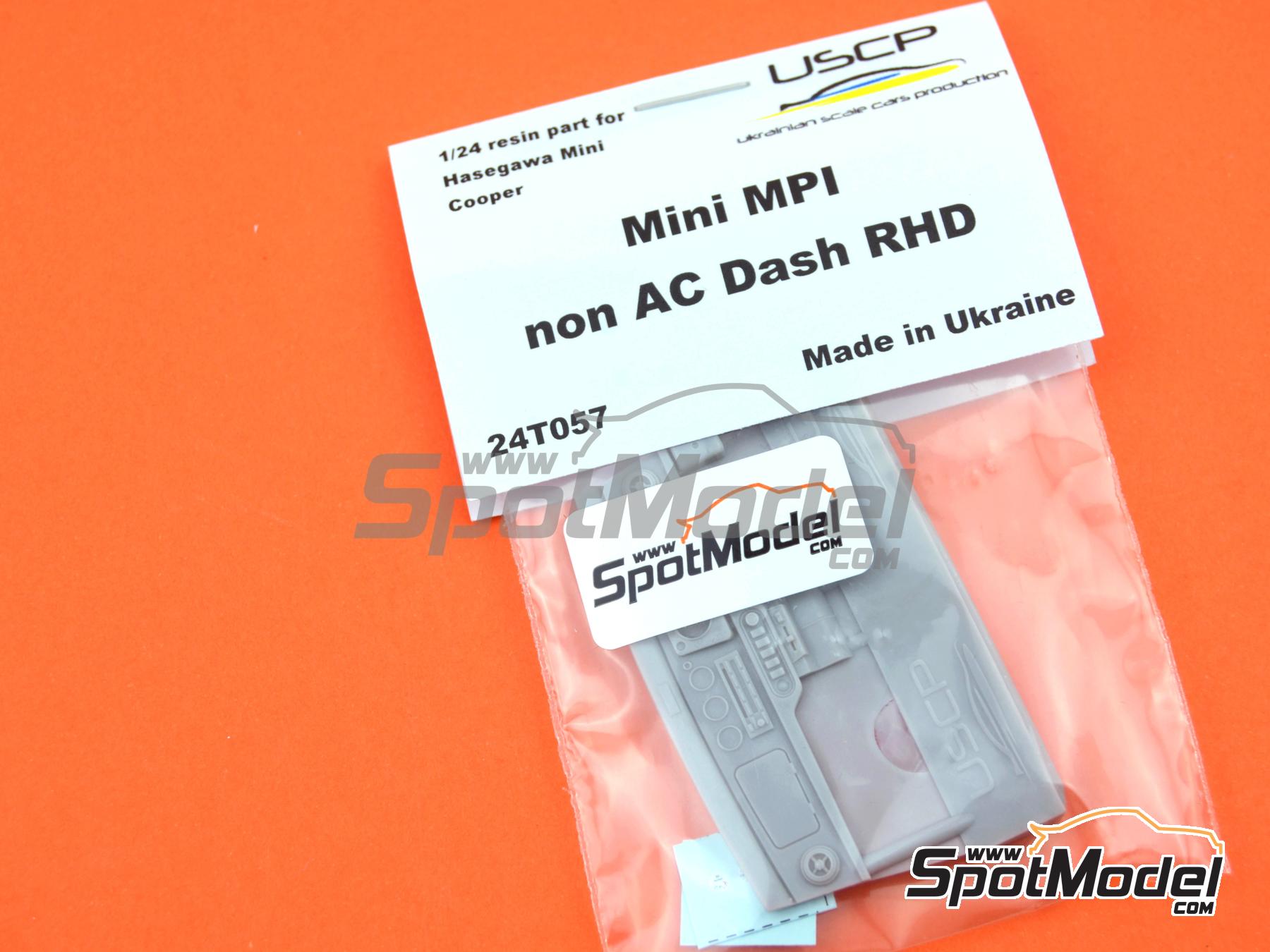 Image 5: Mini MPI without A/C right hand drive | Dashboard in 1/24 scale manufactured by USCP (ref.&nbsp;24T057)