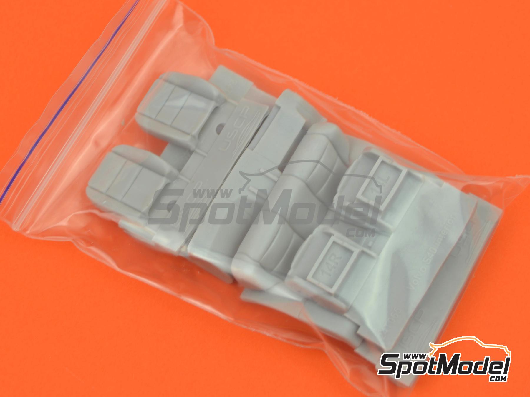 Image 9: Volvo S40 - Street version | Transkit in 1/24 scale manufactured by USCP (ref.&nbsp;24T065)