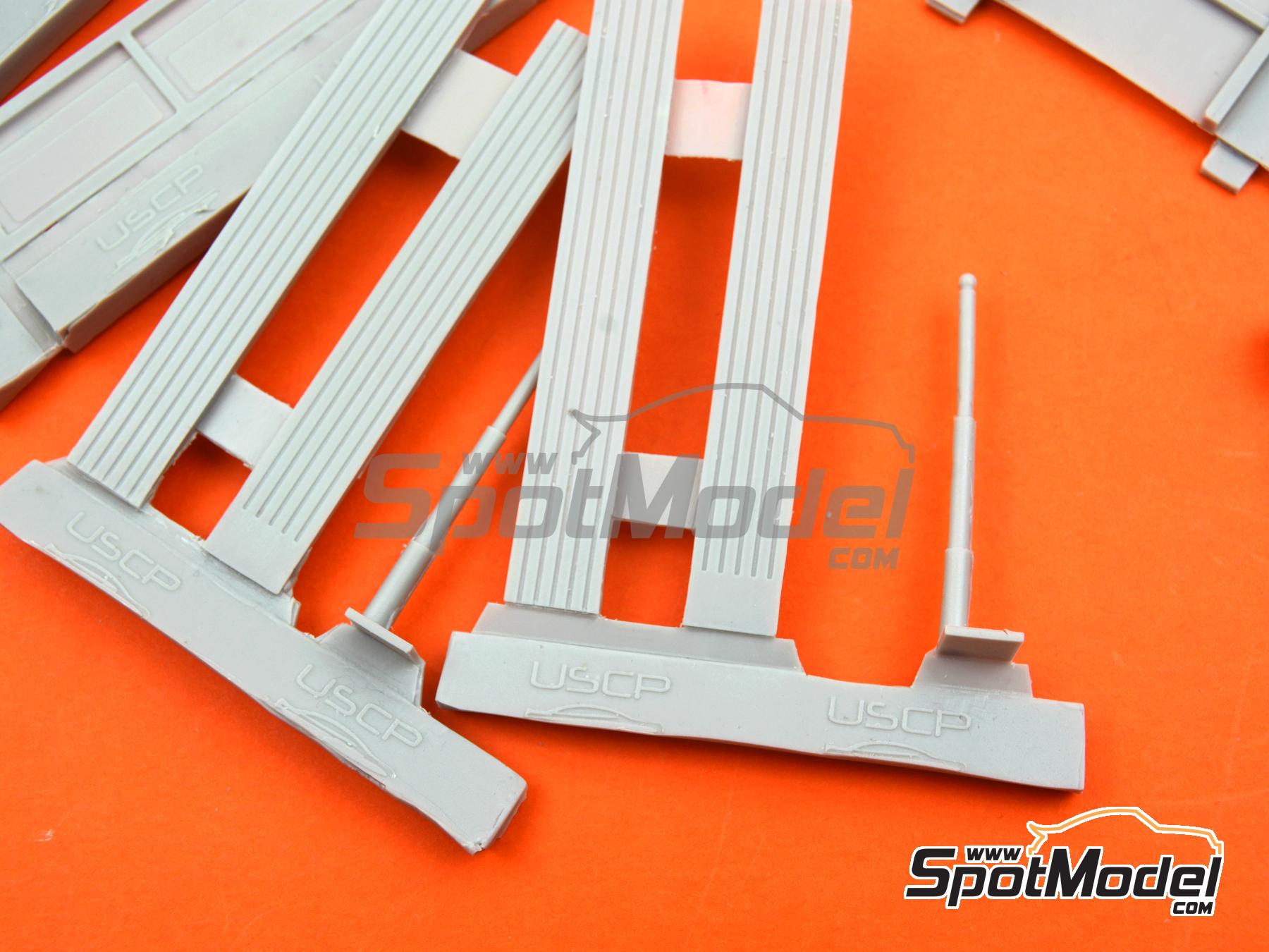 Image 25: Volkswagen Transporter T1 Renntransporter Long | Transkit in 1/24 scale manufactured by USCP (ref.&nbsp;24T039)