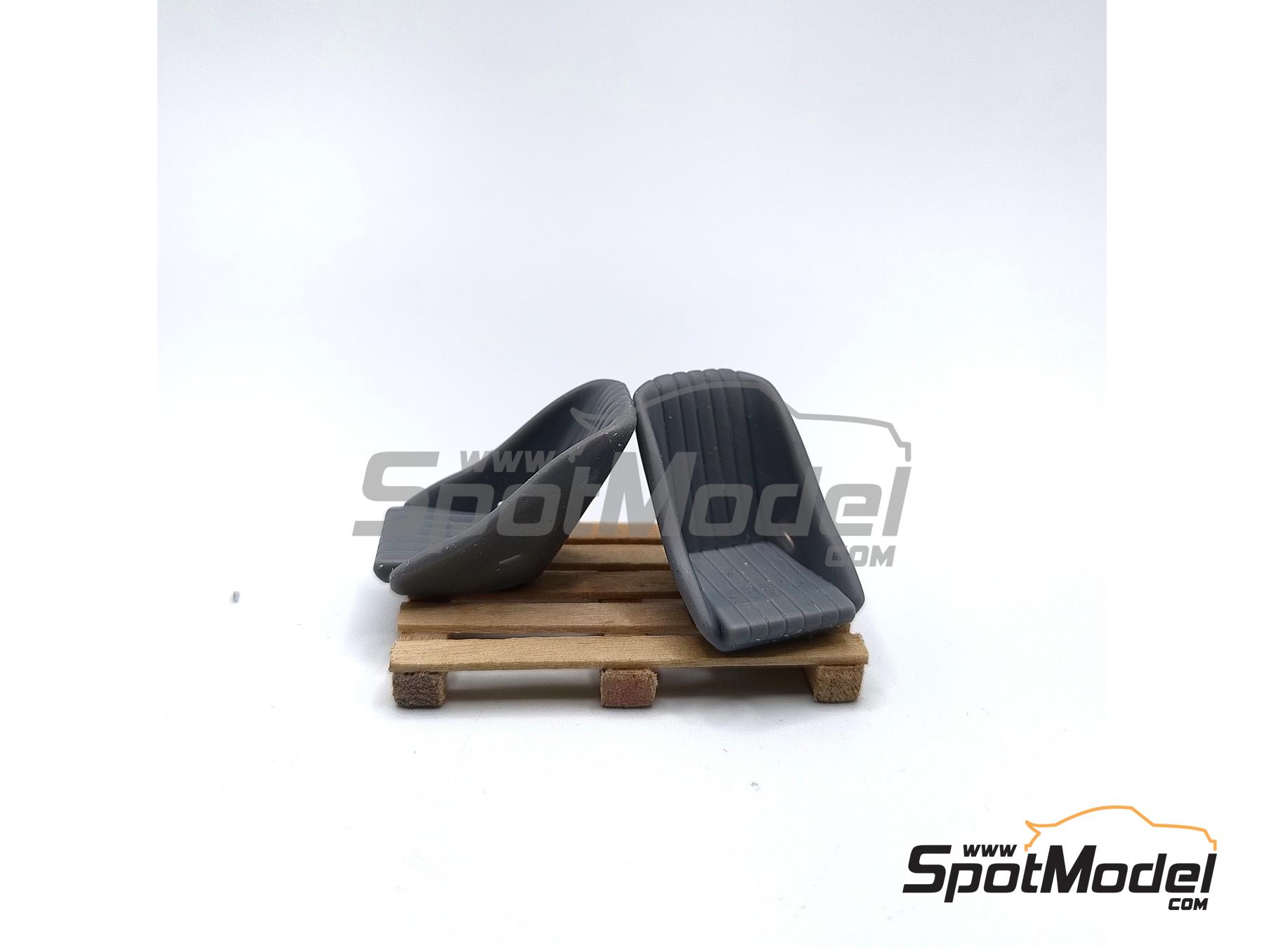 Image 3: Classic Sport seats Type 1 | Seat in 1/24 scale manufactured by Yamamoto Model Parts (ref.&nbsp;YMPTUN130)