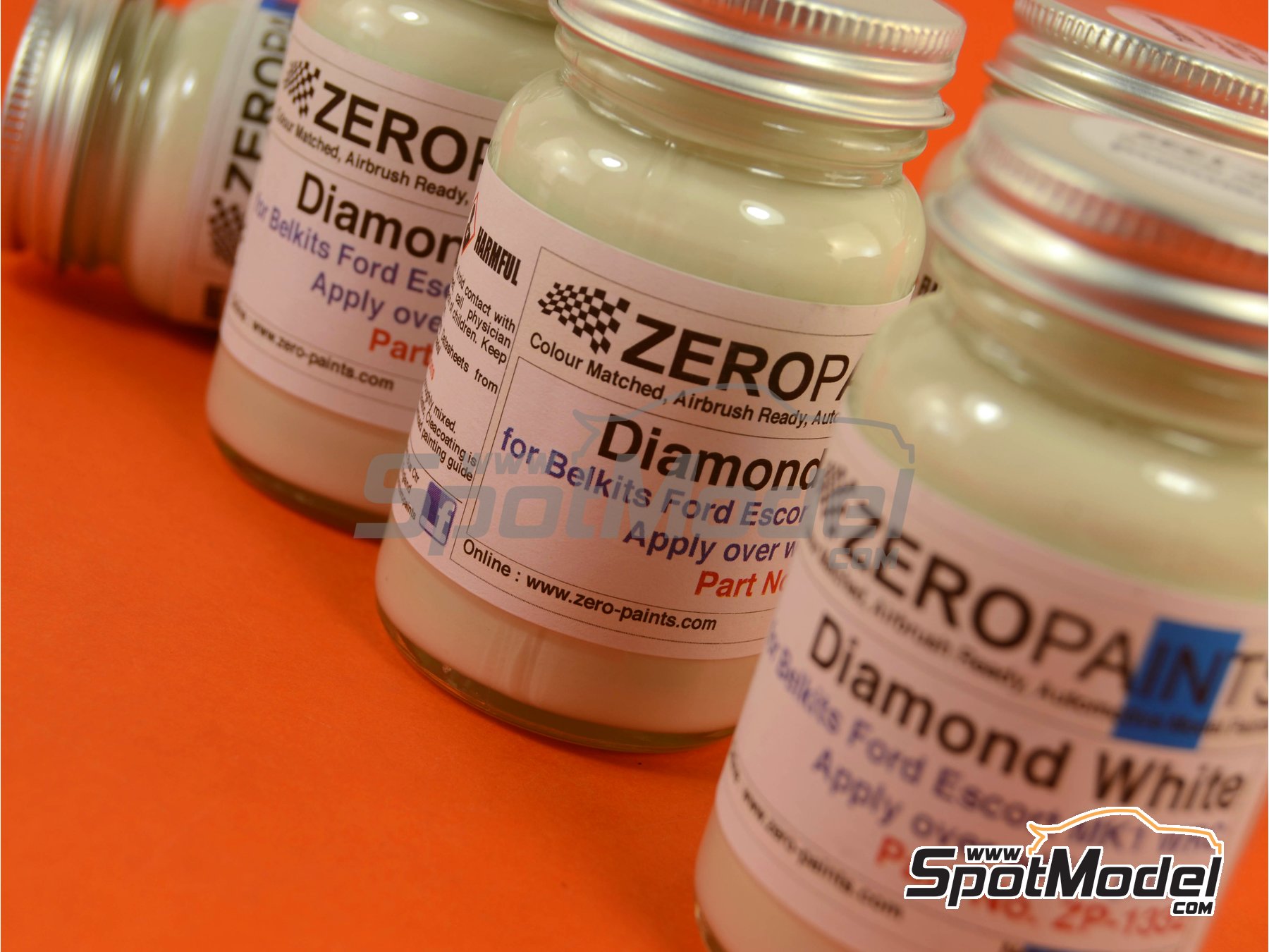 Image 4: Ford Diamond White - Great Britain RAC Rally 1972 - 1 x 60ml | Paint for airbrush manufactured by Zero Paints (ref.&nbsp;ZP-1332)