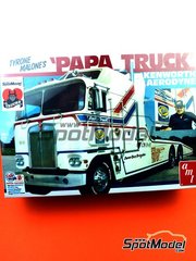 AMT: Truck scale model kit 1/25 scale - Kenworth K123 Aerodyne sponsored by Tyrone Malone's Papa Truck - plastic parts, rubber parts, water slide decals, assembly instructions and painting instructions