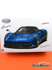 Aoshima: Car scale model kit 1/24 scale - Pagani Huayra Pacchetto Tempesta - paint masks, plastic parts, rubber parts, water slide decals, assembly instructions and painting instructions