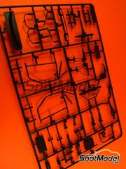 Beemax Model Kits: Spare part 1/24 scale - Toyota TA64 Celica: Sprue E - plastic parts - for Beemax Model Kits references B24004, Aoshima 084564, B24011 and Aoshima 103142