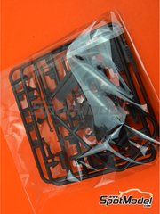 Beemax Model Kits: Spare part 1/24 scale - Porsche 935 K2: Sprue C-D-E - plastic parts - for Beemax Model Kits references B24015, 105108 and aos10510