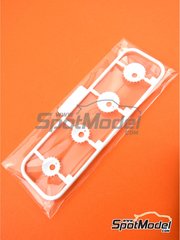 Beemax Model Kits: Spare part 1/24 scale - Porsche 935 K2: Sprue T - plastic parts - for Beemax Model Kits references B24015, 105108 and aos10510 image