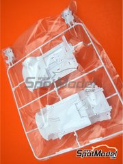 Belkits: Pieza de reemplazo escala 1/24 - Ford Fiesta RS WRC: Piezas C - piezas de plstico - para las referencias de Belkits BEL012, BEL-012, BEL013 y BEL-013