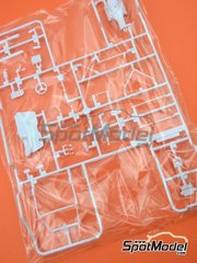 Belkits: Spare part 1/24 scale - MG Metro 6R4 Group B: Sprue E - plastic parts - for Belkits references BEL015, BEL-015, BEL016 and BEL-016
