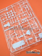 Belkits: Spare part 1/24 scale - MG Metro 6R4 Group B: Sprue H - plastic parts - for Belkits references BEL015, BEL-015, BEL016 and BEL-016