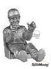 Denizen: Figure 1/43 scale - Mid 50s driver in car including seat - white metal parts