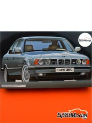 Fujimi: Car scale model kit 1/24 scale - BMW M5 - plastic parts, rubber parts, water slide decals, assembly instructions and painting instructions image