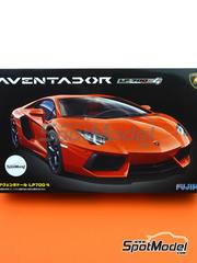 Fujimi: Car scale model kit 1/24 scale - Lamborghini Aventador LP700-4 - paint masks, photo-etched parts, plastic parts, rubber parts, water slide decals, assembly instructions and painting instructions