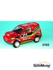 Gaffe: Car scale model kit 1/43 scale - Mitsubishi Pajero T2 - Jutta Kleinschmidt (DE) + Andreas Schulz (DE) - Dakar Rally 2001 - resin multimaterial kit