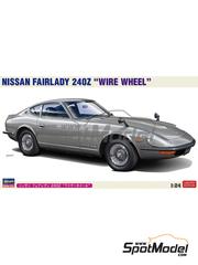 Hasegawa: Car scale model kit 1/24 scale - Nissan Fairlady 240Z Wire Wheel - metal parts, plastic parts, rubber parts, water slide decals, other materials, assembly instructions and painting instructions