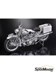 Model Factory Hiro: Motorbike scale model kit 1/9 scale - Brough Superior SS100 1926 - metal parts, photo-etched parts, resin parts, rubber parts, turned metal parts, water slide decals, white metal parts, other materials and assembly instructions
