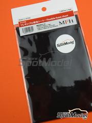 Model Factory Hiro: Material - Flexible foam - Black - other materials