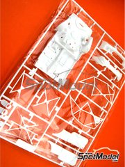 Nunu: Spare part 1/24 scale - BMW M6 GT3: Sprue B - plastic parts - for Nunu reference PN24002