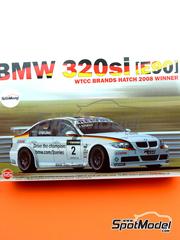 Nunu: Car scale model kit 1/24 scale - BMW 320si E90 BMW Germany Team sponsored by Castrol #2 - Jrg Mller (DE) - World Touring Car Championship (WTCC) 2008 - paint masks, plastic parts, rubber parts, water slide decals, assembly instructions, painting instructions and does NOT include tobacco sponsor decals