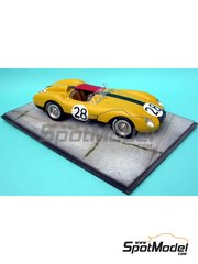 Renaissance Models: Car scale model kit 1/24 scale - Ferrari 500TRC #28 - 24 Hours Le Mans 1957 - resin multimaterial kit