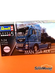 Revell: Tractor head scale model kit 1/24 scale - Man TGX XLX - plastic model kit image